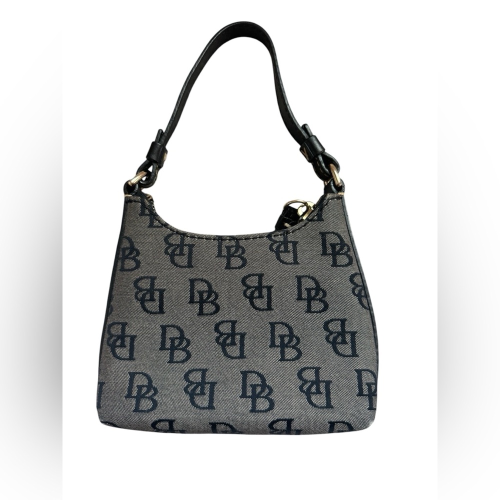 Vintage Dooney and Bourke purse